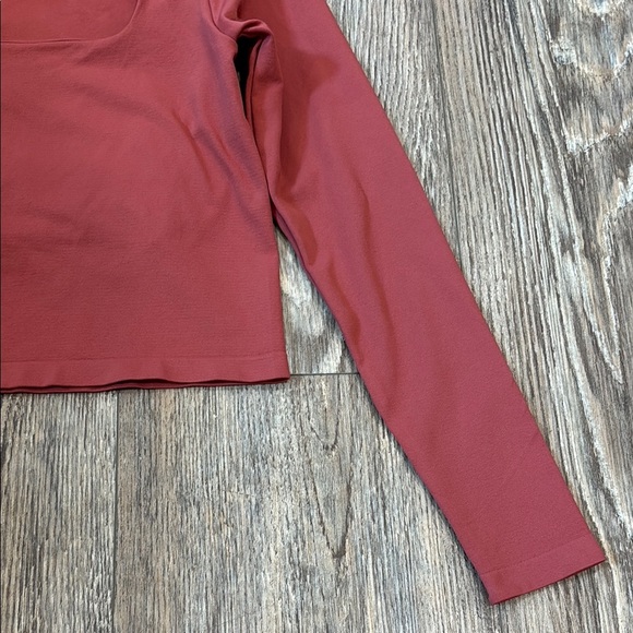 SPIRITUAL GANGSTER Shayla Seamless Long Sleeve in Rosewood Rose Women's Size M/L - Picture 4 of 9